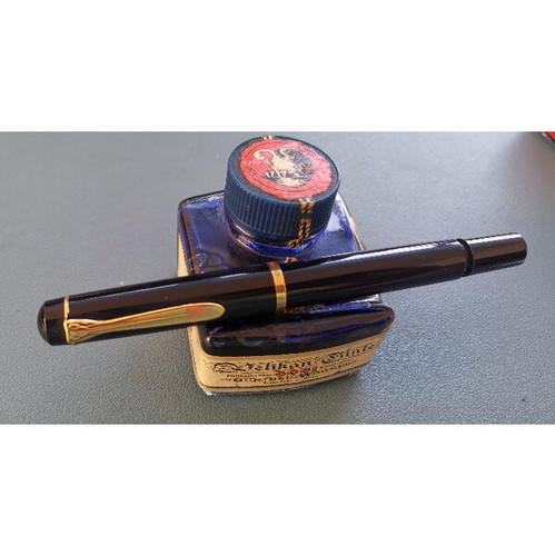 Pelikan m200 kolbenfüller - pelikan,