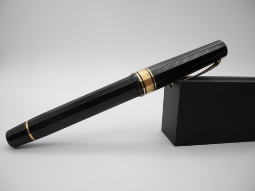 Vintage omas old style - vintage,